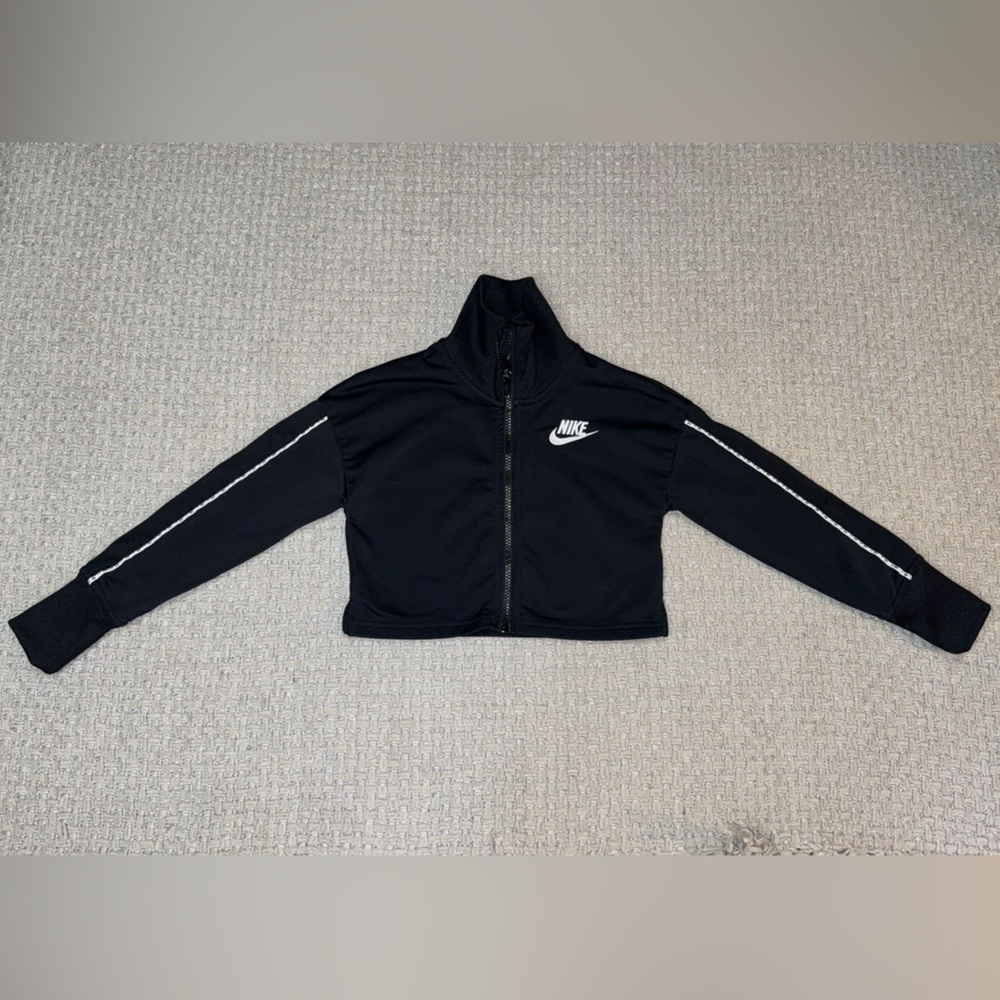 Nike girls black full zip track jacket black white small cropped